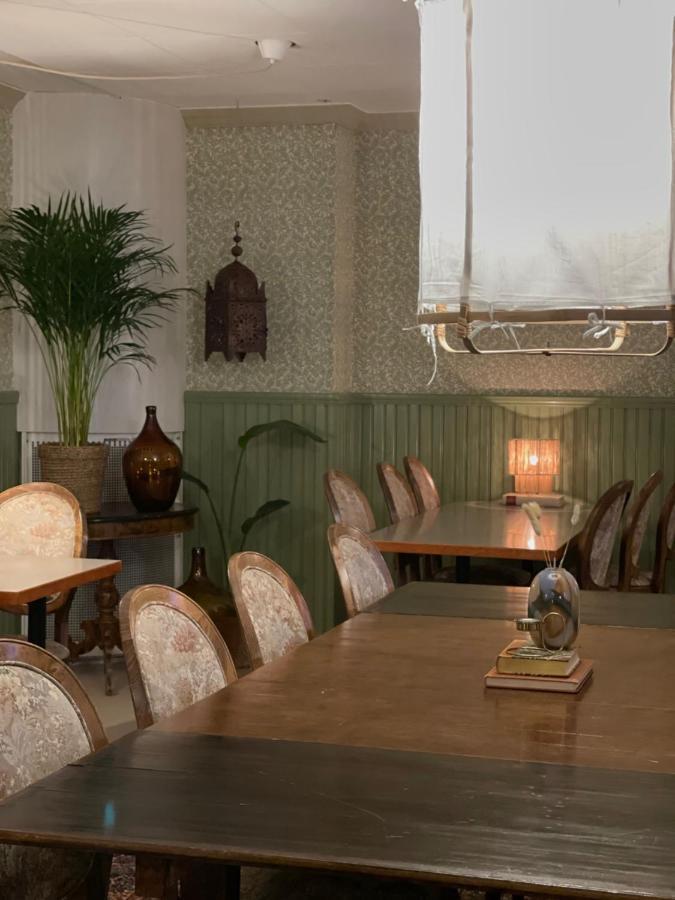 Gästisbacken Hotell Alfta Exteriör bild